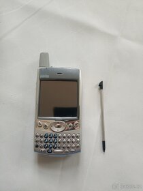 palmOne Treo 600 s krabicí a s příslušenstvím - 8