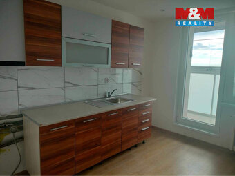 Pronájem bytu 3+1, 72 m², Karviná, ul. tř. 17. listopadu - 8