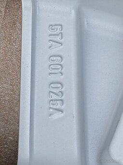 Nová zimní orig alu kola VW Touran 205/60/16 - 8