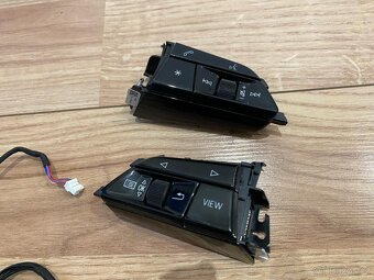 MULTIFUNKCNE TLACIDKA VOLANTU AUDI - 8