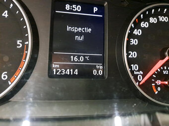 Prodám Volkswagen multivan-7míst, TOP stav, 1.majitel - 8