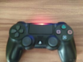 Prodám PlayStation 4 Slim - 8