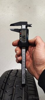 Jako nové 205/75/16C TOYO Nanoenergy VAN, 5123, 9.2mm-8.7mm. - 8