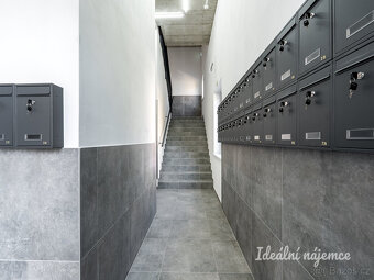 Pronájem bytu 2+kk, Za Černým mostem, Kyje, 21 900 Kč/měs, 5 - 8