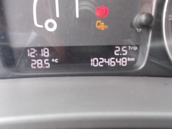 Tahač návěsů DAF LD - 8