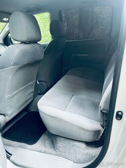 Toyota Hilux 2.5 88kw - 8