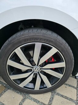 VW Touran 2.0 140kw R-line DSG PANORAMA, WEBASTO - 8