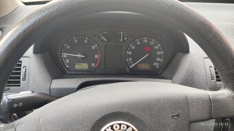 Skoda fabia combi 1.4 TOP STAV , BEZ INVESTICI - 8
