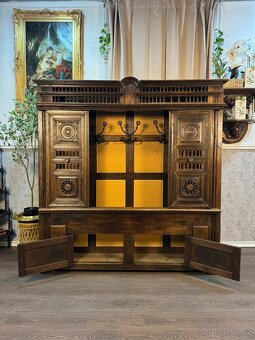 Bretonský kabinet s věšákem (142026) - 8