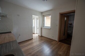 Rodinný dům 3+1 Babice u Rosic - 8