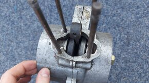 Prodáno Nevolat - Prodám nek. motor, náhon tach. a spojku - 8