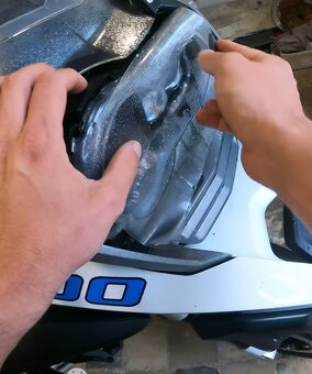 Bmw r1200gs / 1250gs PPF folie na přední světlo - 8
