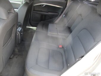 Volvo XC70 2,4D5 120KW Momentum Man. AWD 2012 DPHbez koroze - 8
