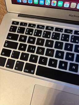 Macbook - 8