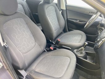 Hyundai i20, 1,3i(57kW), nová STK do 05/2027 - 8