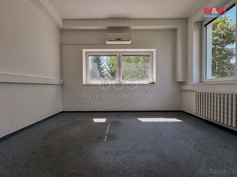 Pronájem kancelářského prostoru, 449 m², Praha, Beranových - 8