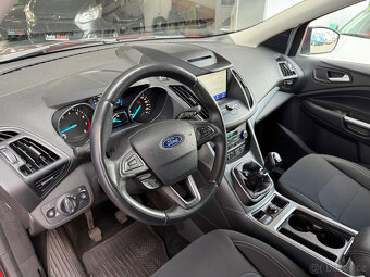 Ford Kuga 1.5i EcoBoost 110kW Titanium - 8