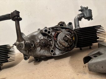 Motor Jawa Pionyr 20 - 8