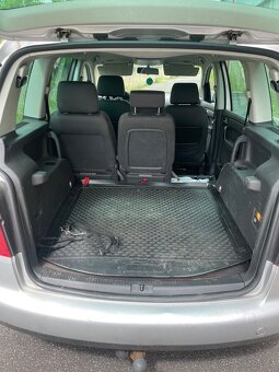 Volkswagen Touran 1.9tdi 74kw 7místné - 8