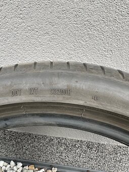 Pirelli P Zero 4 - 19" dvourozměr - 8