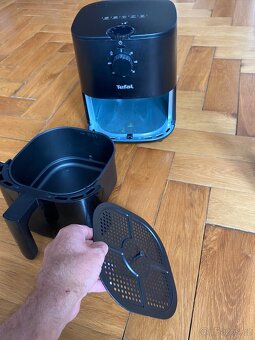 horkovzdušná  fritéza Tefal EY130815 Easy Fry - 8
