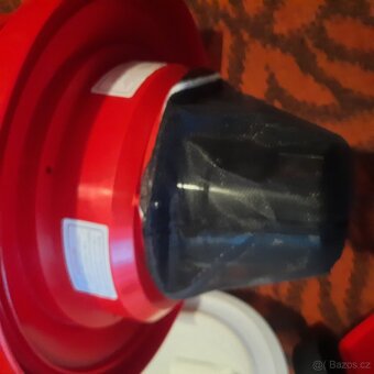 Vysavač nový - 8