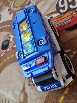 Policejní auto, antom - 8