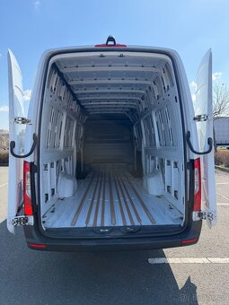 Mercedes Sprinter 319 XXL 3,0 V6  EXTRA LONG - 8