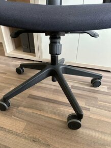 Kancelářská židle / křeslo otočná - 8