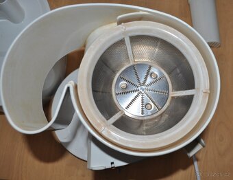 odšťavňovač elektrický - 8