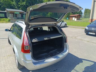 Renault Megene II Grandtour 1,5 dci - 8