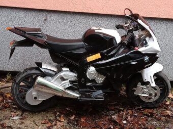 BMW elektro motorka - 8
