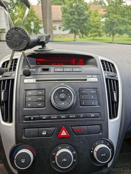 Kia Ceed KOMBI - 8