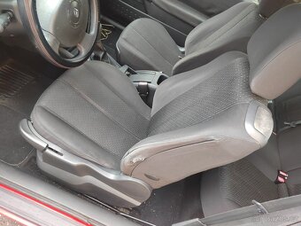 Renault Megane II 1.4 (16 V) - 8