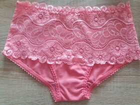 Prodám dámské tričko, tílko, halenku, kalhotky - 8