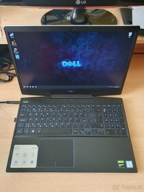 Herní notebook Dell G3 15" - 8