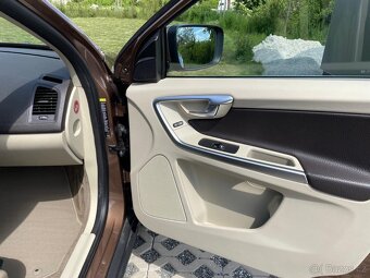 Volvo XC 60, 2.4D AVD - 8