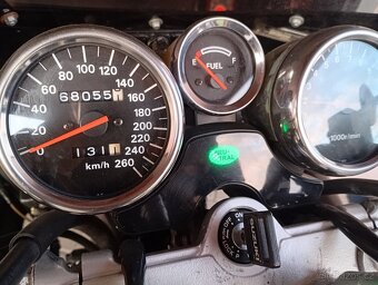 SUZUKI GSX 1100 G - 8