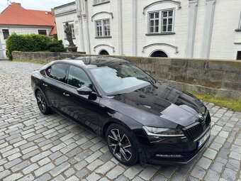 Škoda Superb 3 2.0 TDI 2023/11 DSG Sportline 1.maj. - 8