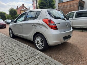 Hyundai i20 - 8