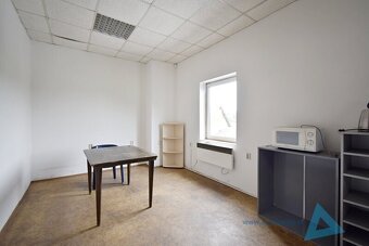 Pronájem skladové a výrobní haly v uzavřeném areálu – Štikov - 8