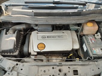 Opel Zafira 1,6 cng - 8