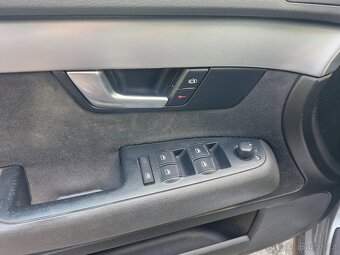 Audi A4 1.6 75kw - 8