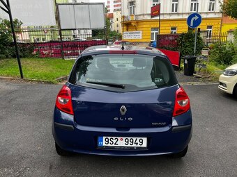 Renault Clio, 1,5 Dci 50 Kw Rok výroby: 10/2006 - 8