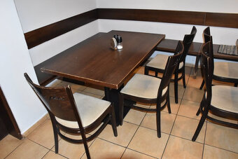 Venkovní posezení stůl a 2 lavice, kuchyně, plac - 8