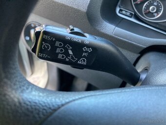 VOLKSWAGEN CADDY MAXI 2,0TDi 7míst webasto - 8