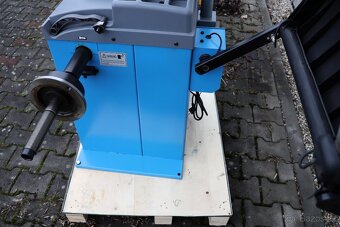 Plně automatická vyvažovačka s laserem - 8