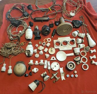 Staré keramické-bakelitove vypínače - 8