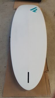 Windsurfingové prkno Gecko Fanatic 135L - 8