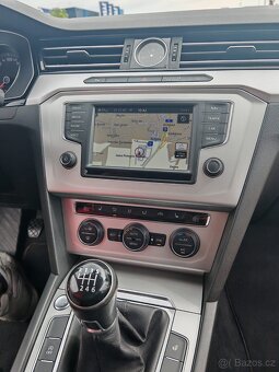 VW Passat B8 2.0 tdi - 18”kola, tažné, navi, dynaudio - 8